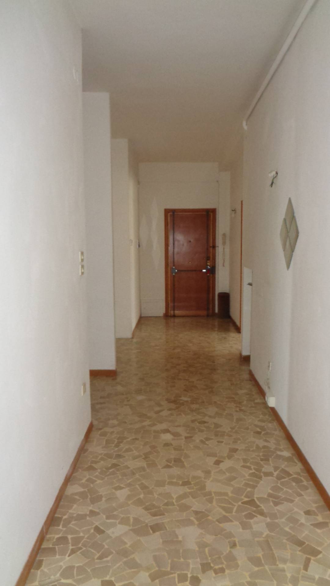 appartamento in affitto a Ferrara, Centro storico