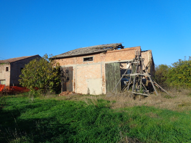 Rustico in vendita a Ferrara