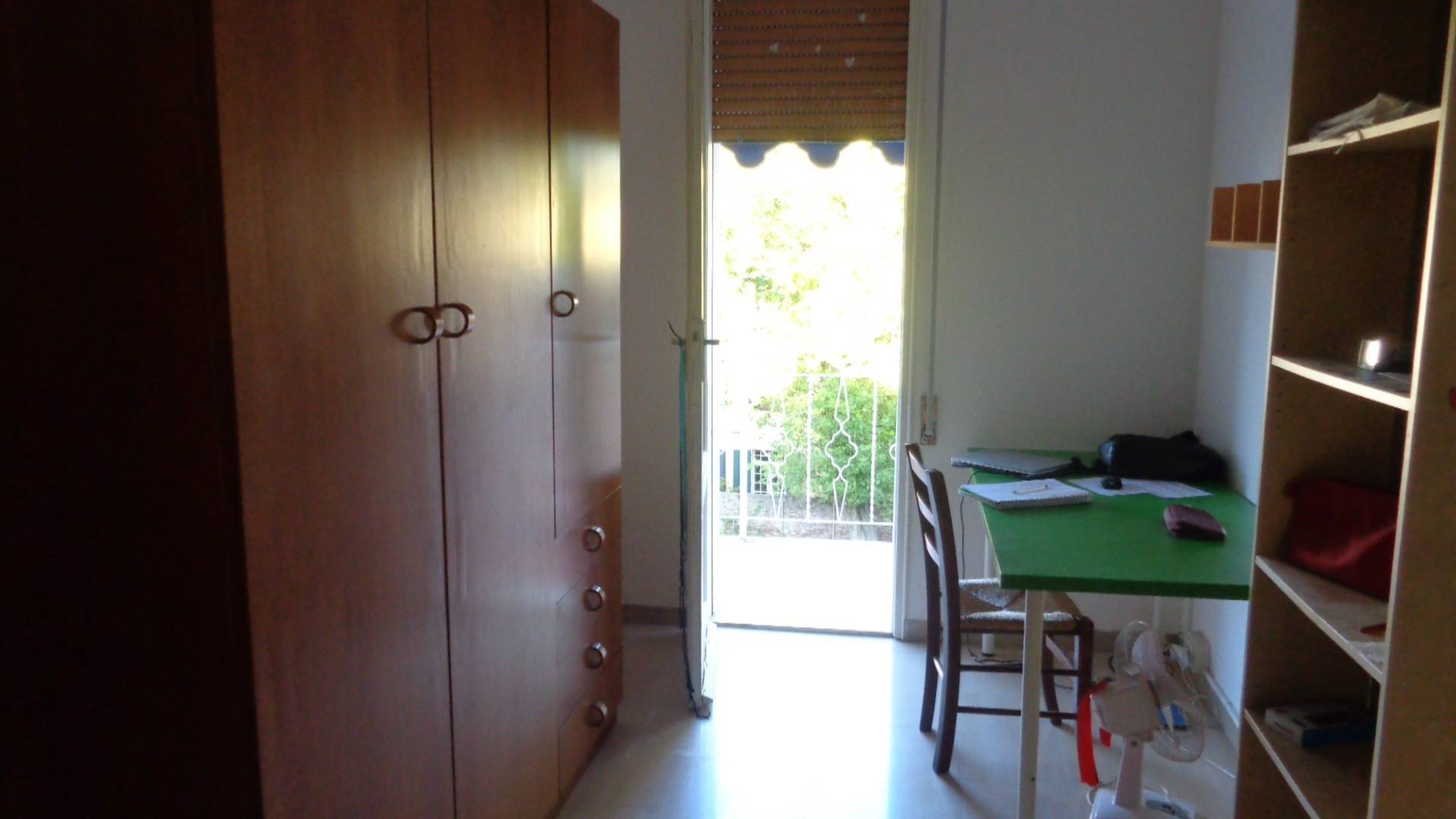 posto letto in affitto a Ferrara, PORTA PO - VIALE CAVOUR
