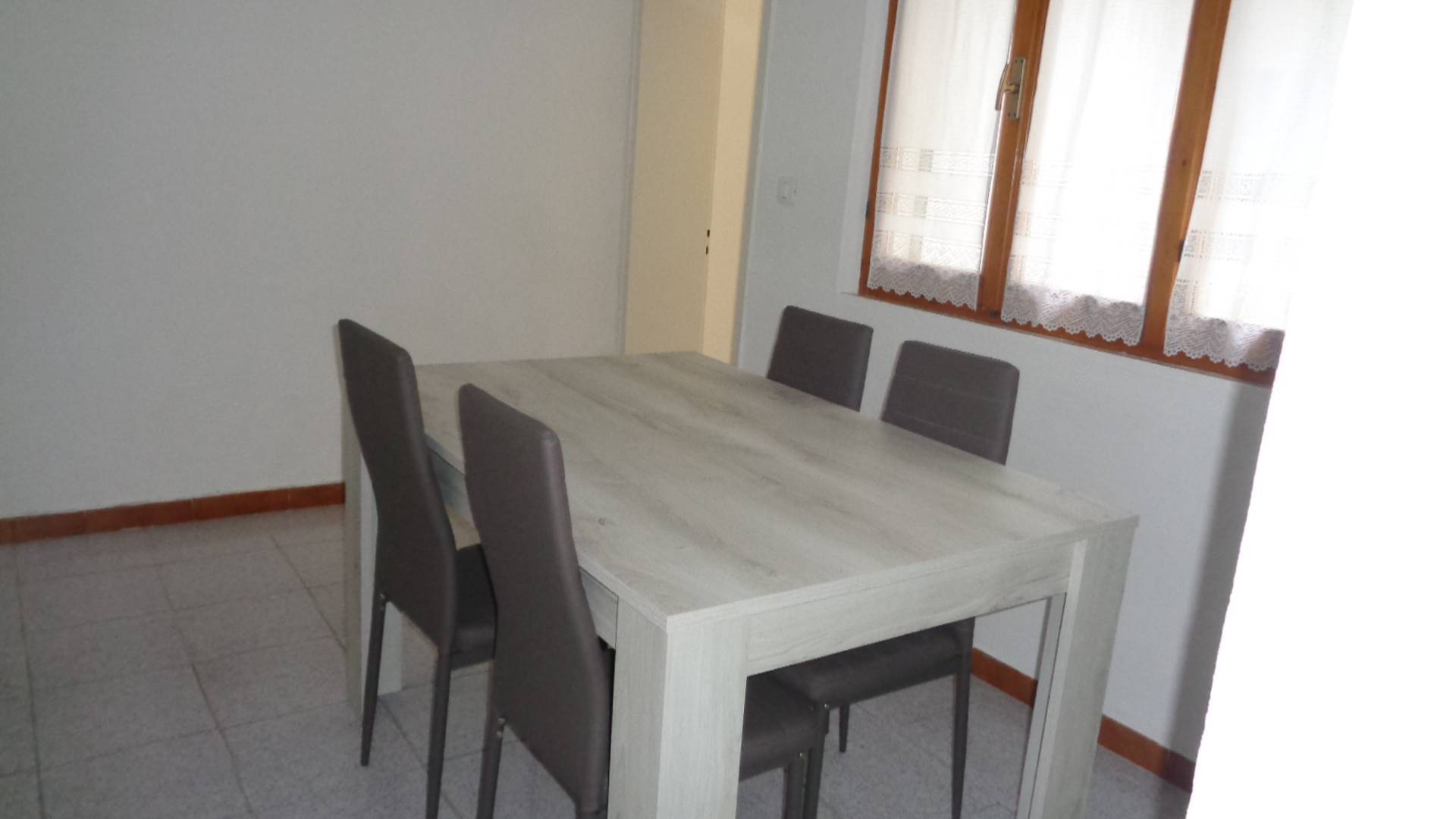 appartamento in affitto a Ferrara, PORTA PO - VIALE CAVOUR