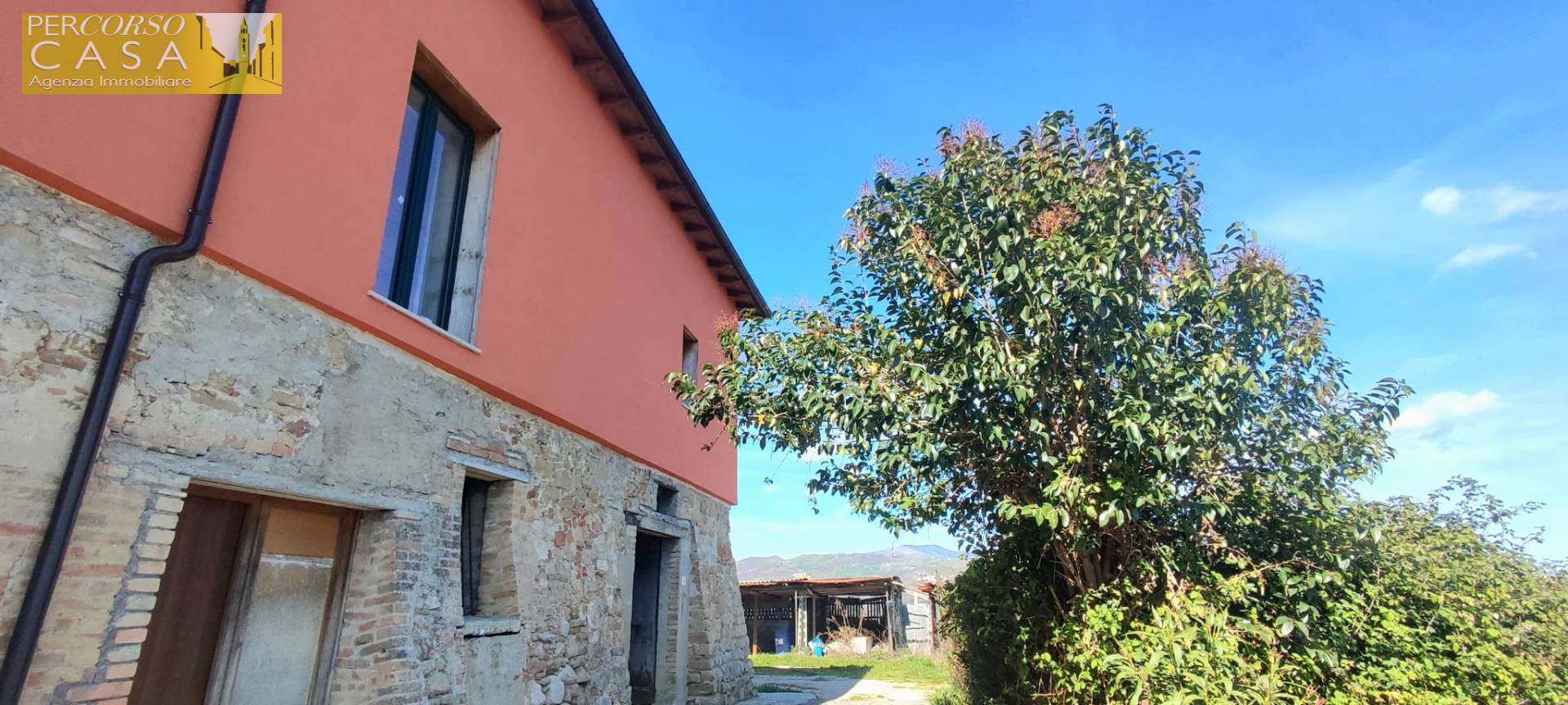 Casa indipendente da ristrutturare a Basciano