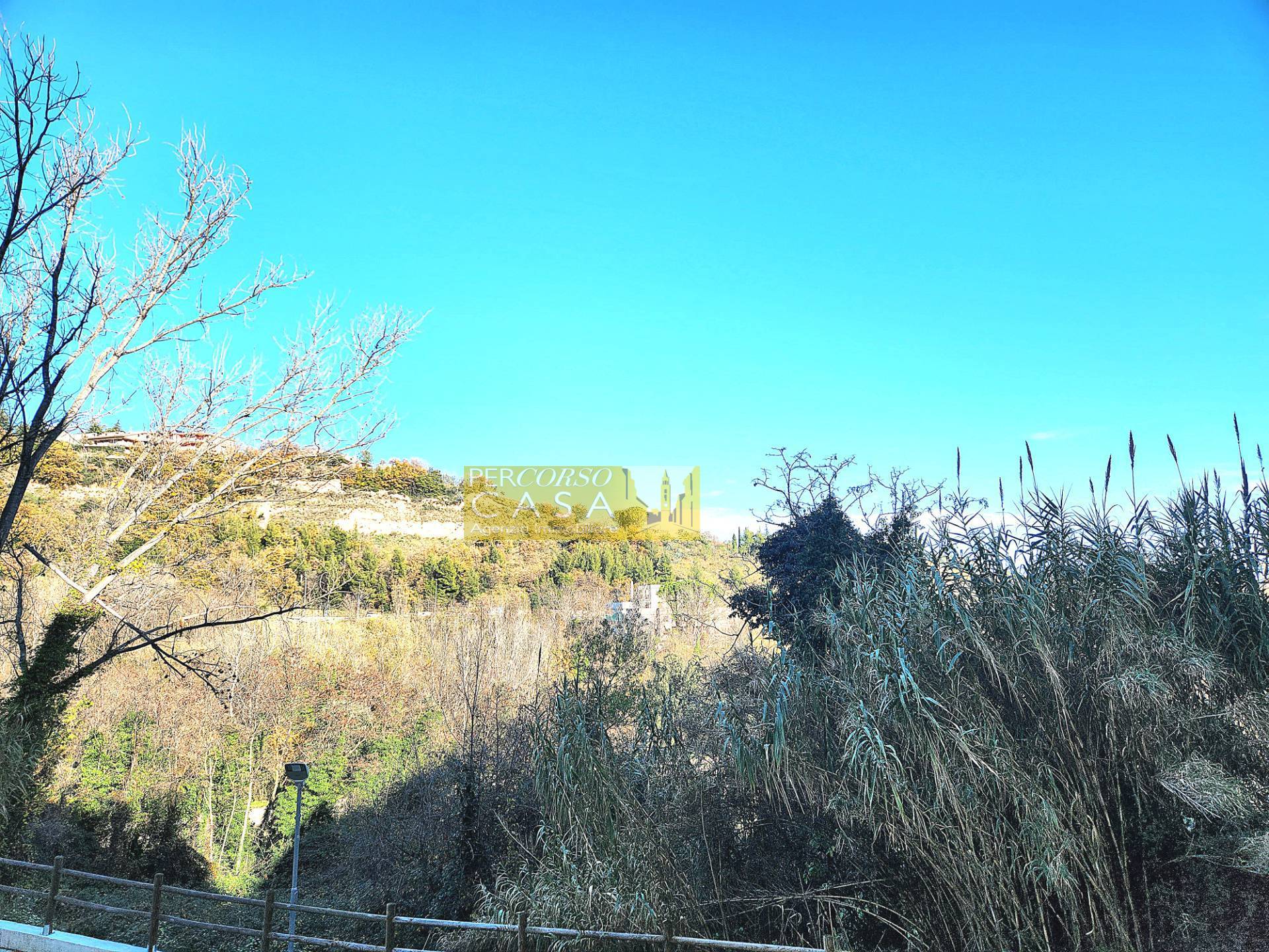 Appartamento Uso Ufficio in vendita a Teramo, Centro