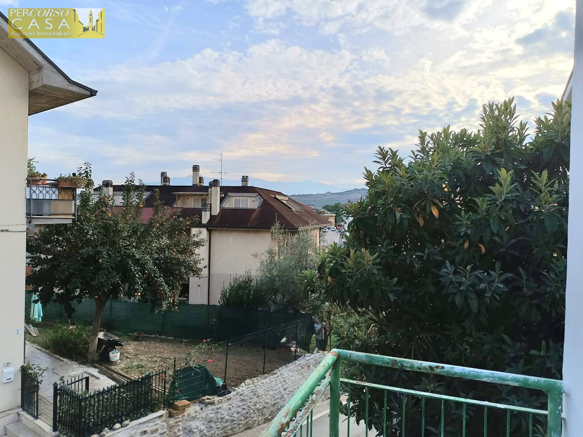 CIELO-TERRA in vendita a Teramo, Villa Mosca