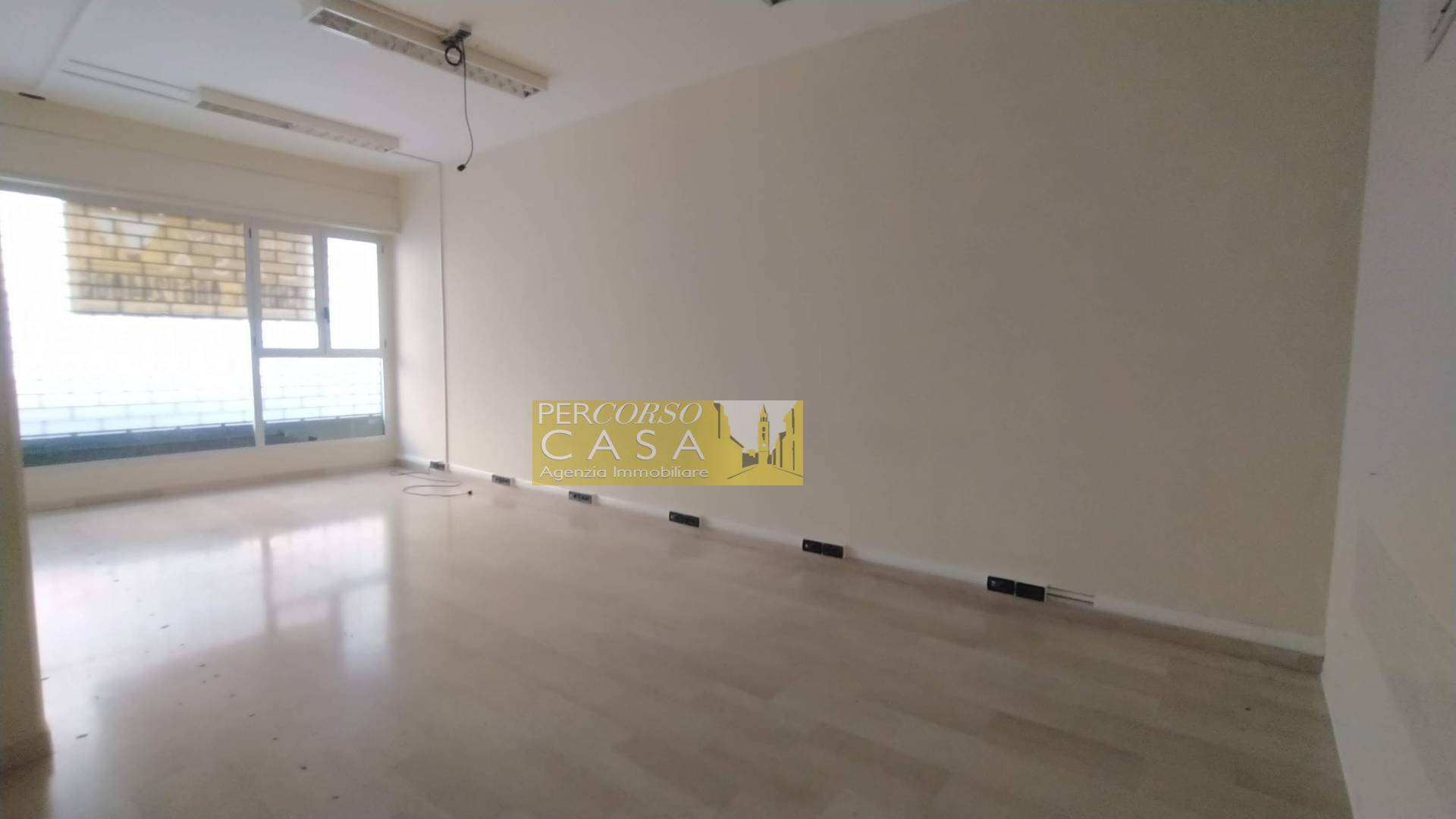 Locale Commerciale in vendita a Teramo, TERAMO CITTA'