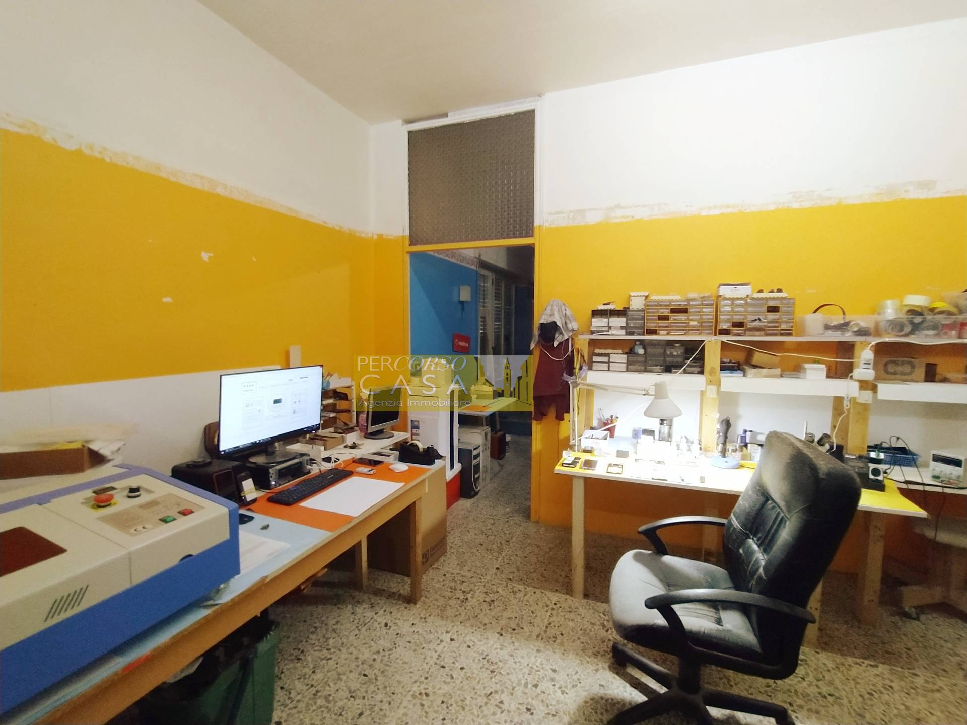 Locale Commerciale in vendita a Bellante, Bellante Stazione