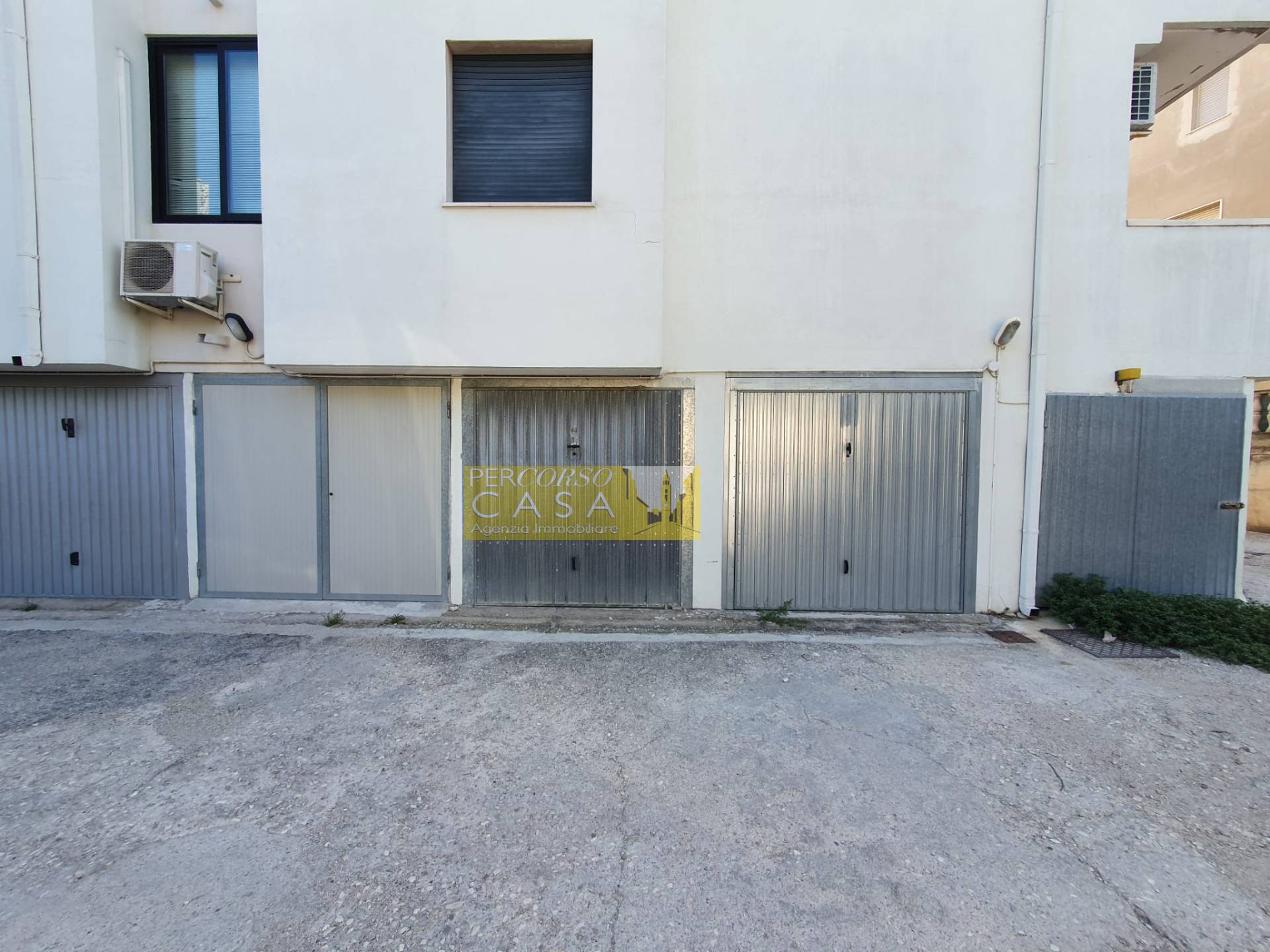 Box o garage in vendita a Tortoreto, Tortoreto Lido