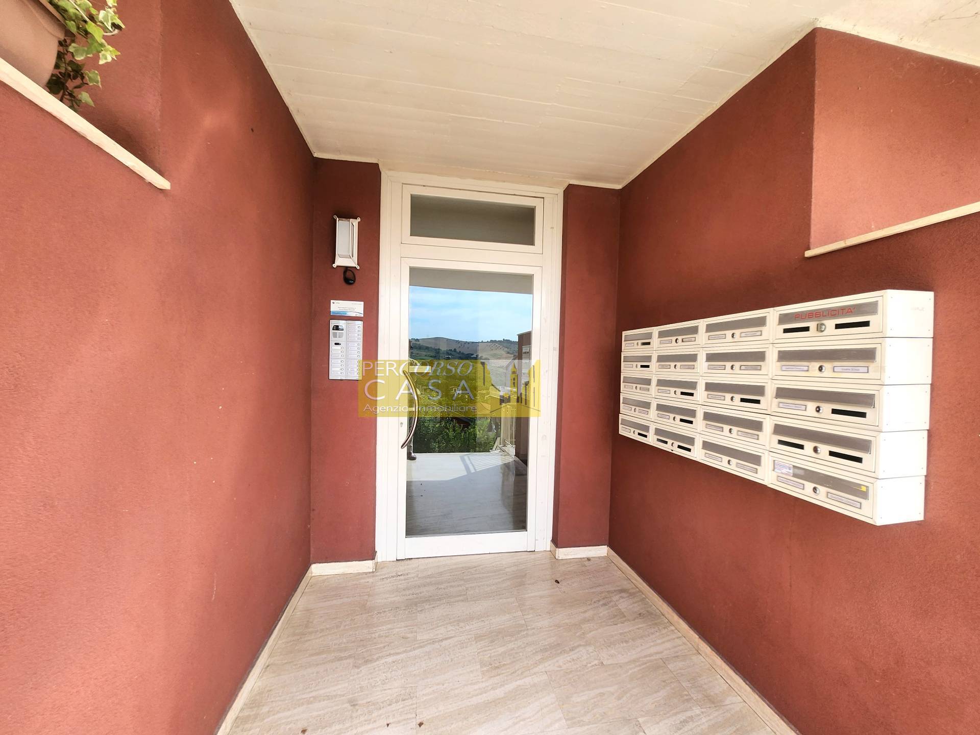 Monolocale in vendita a Teramo, Colleatterrato Basso