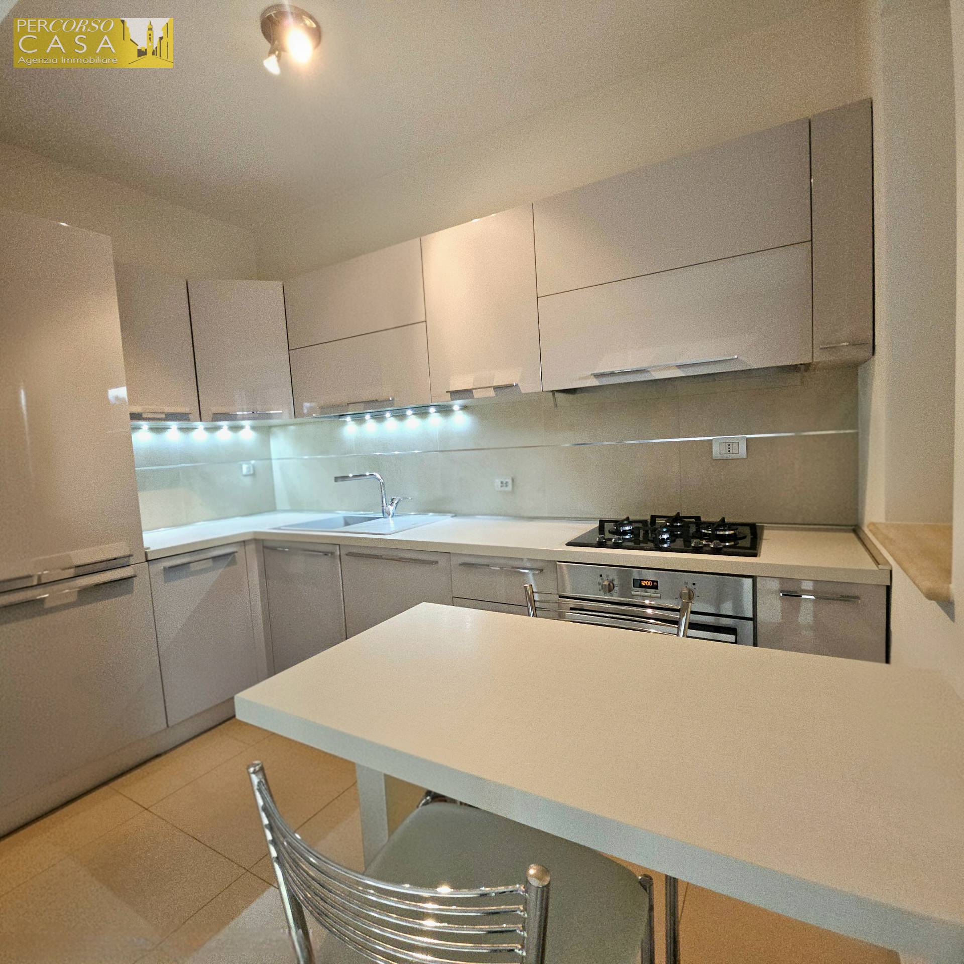 Appartamento in vendita a Teramo, Colleparco