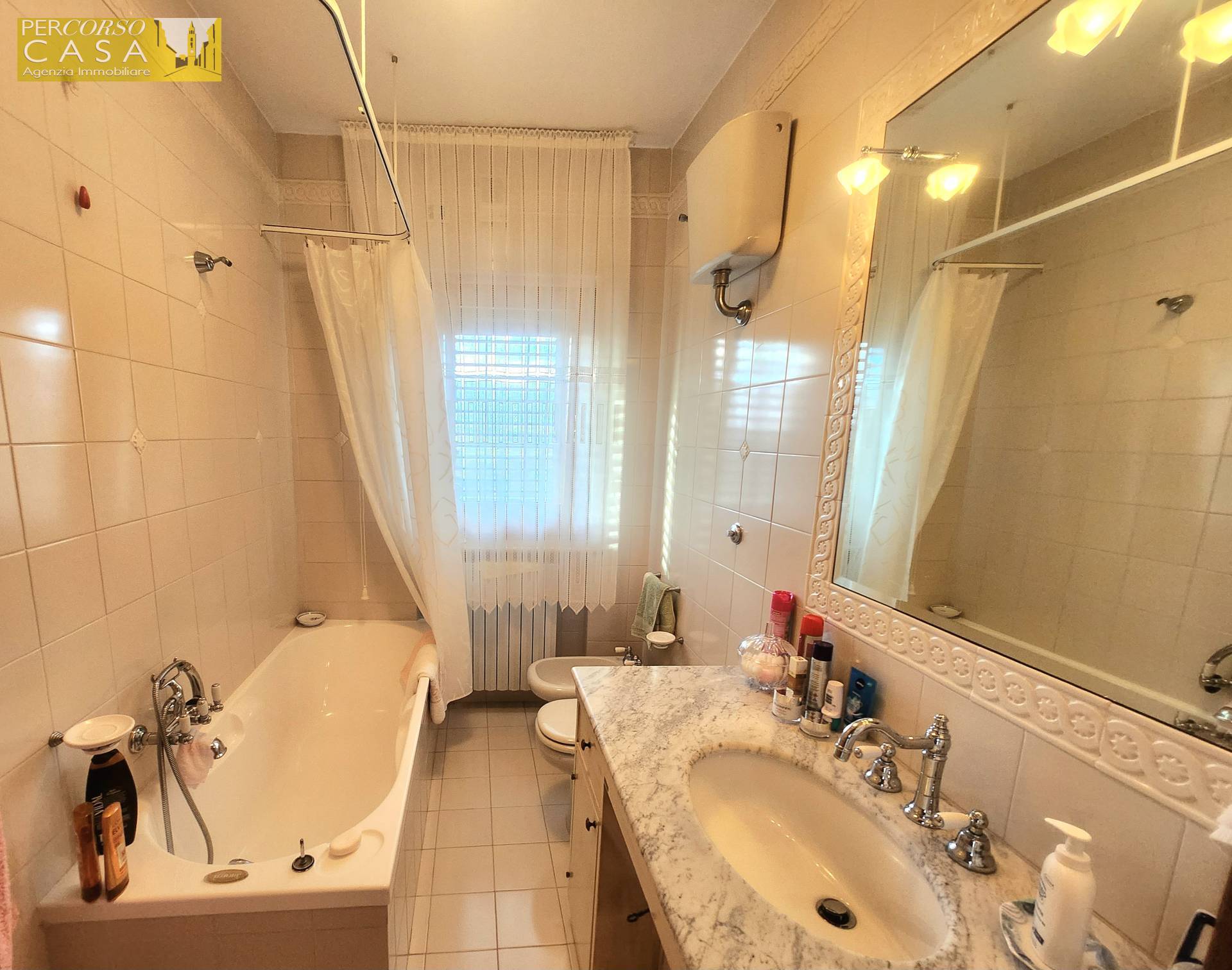 Casa indipendente in vendita a Teramo, Rapino