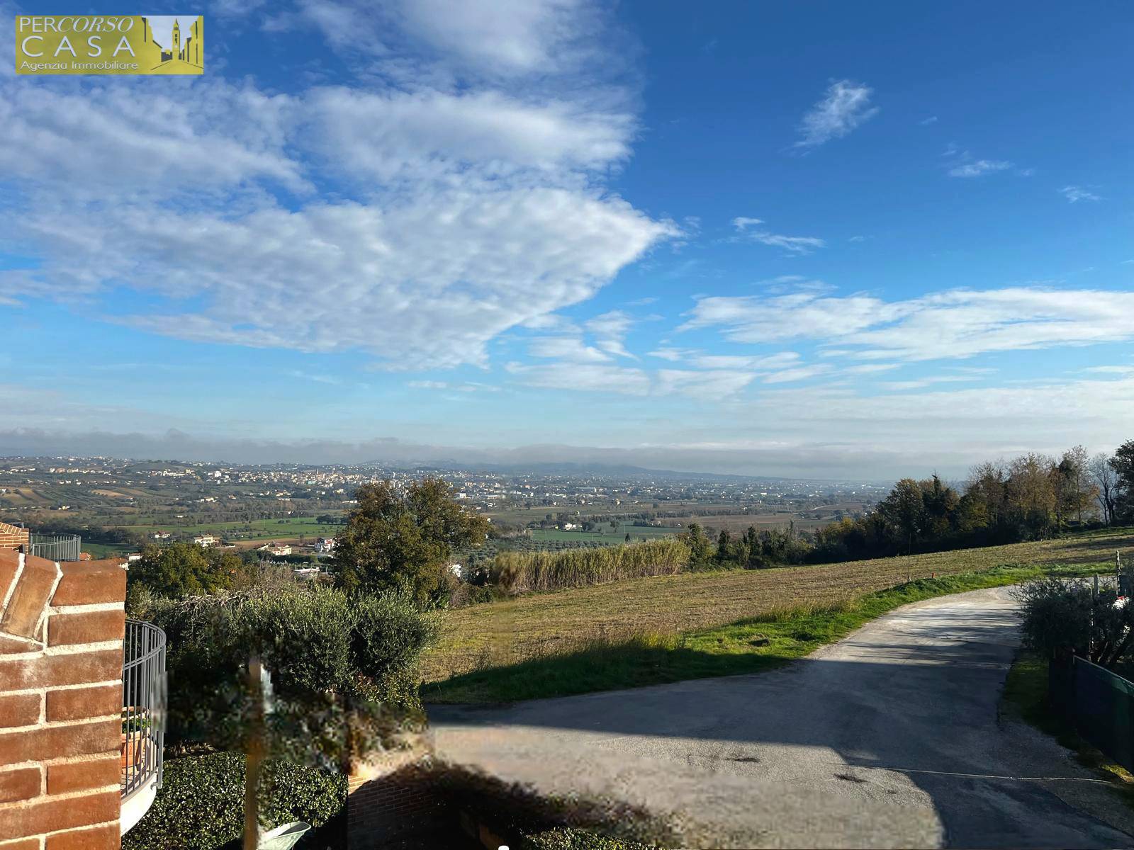 Casa indipendente in vendita a Sant'Omero