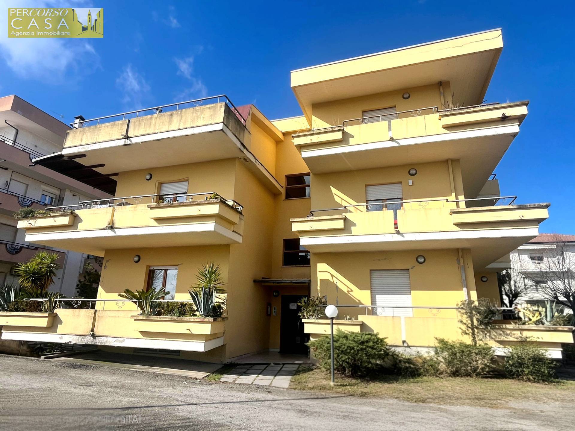 Appartamento in vendita a Sant'Egidio alla Vibrata