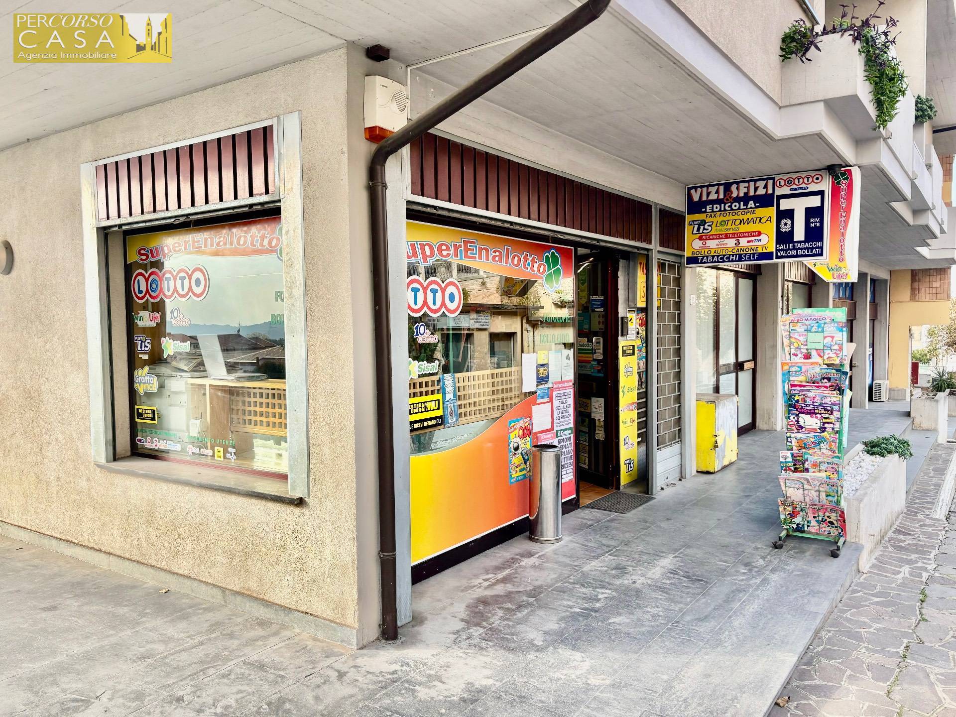 Tabaccheria in vendita a Sant'Omero
