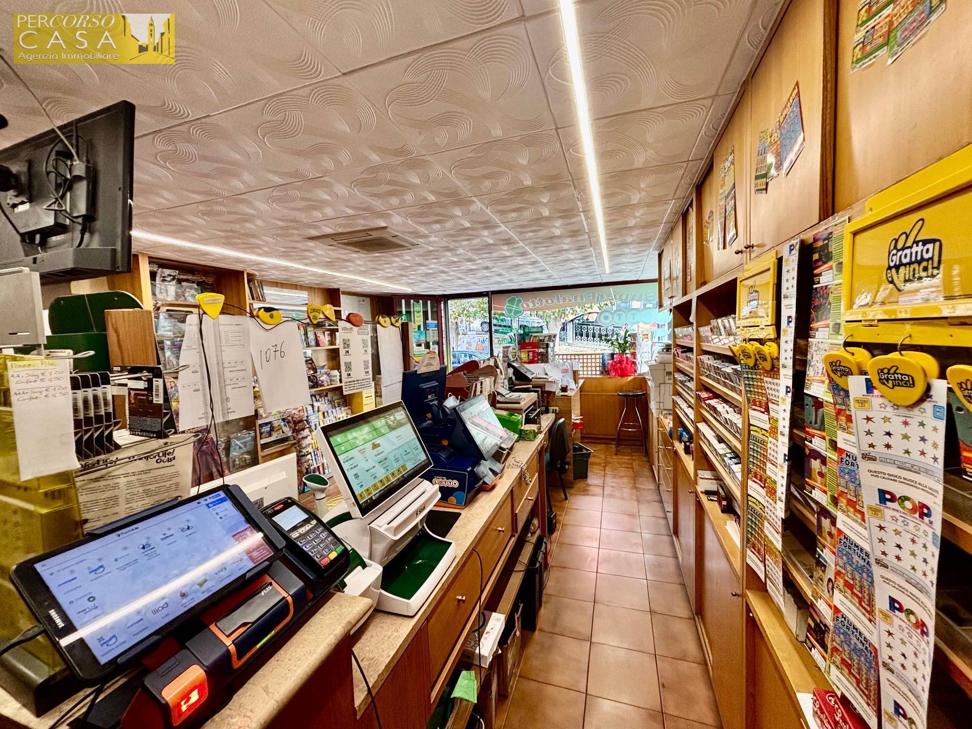 Tabaccheria in vendita a Sant'Omero