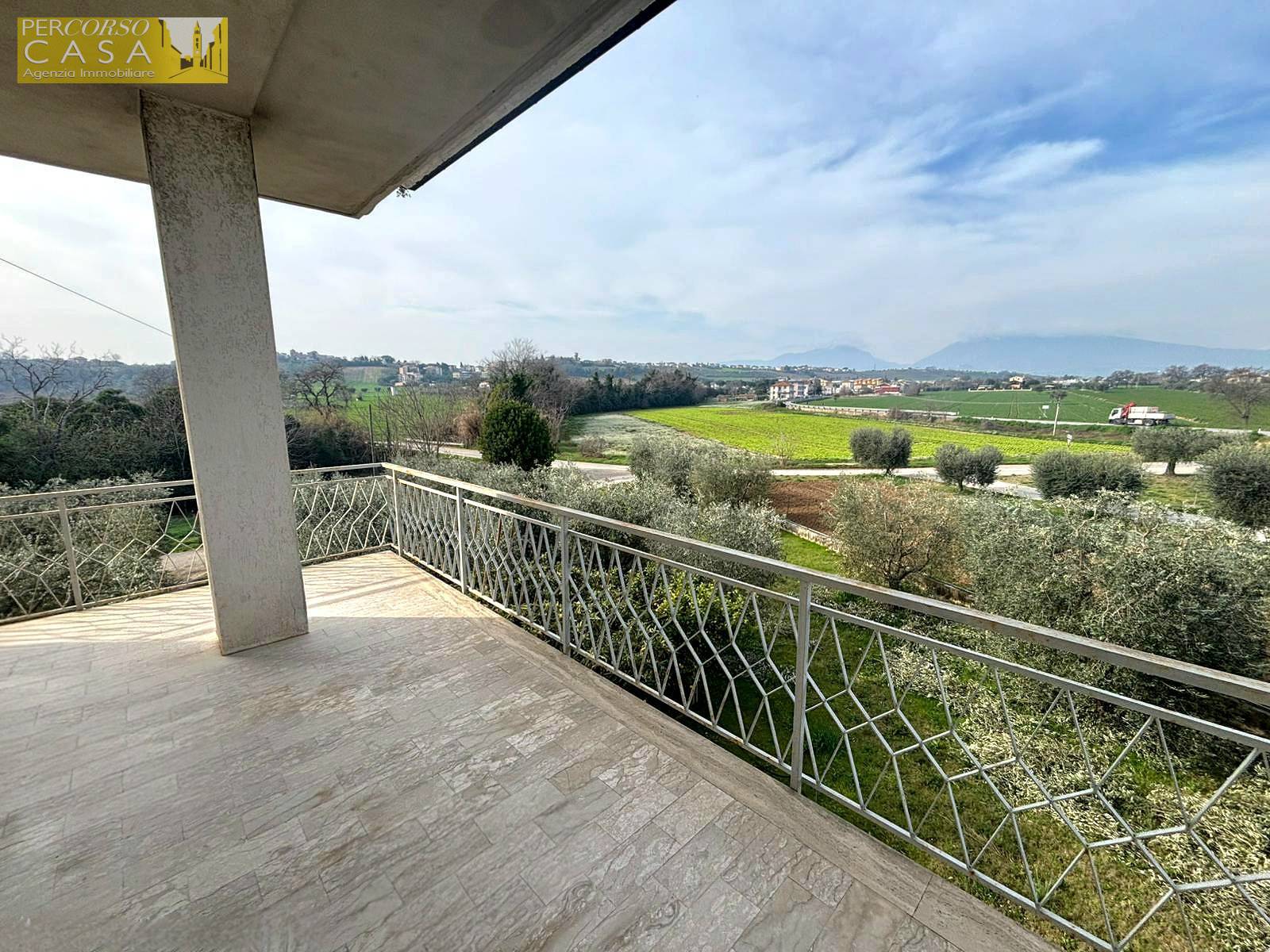 Appartamento in vendita a Sant'Omero