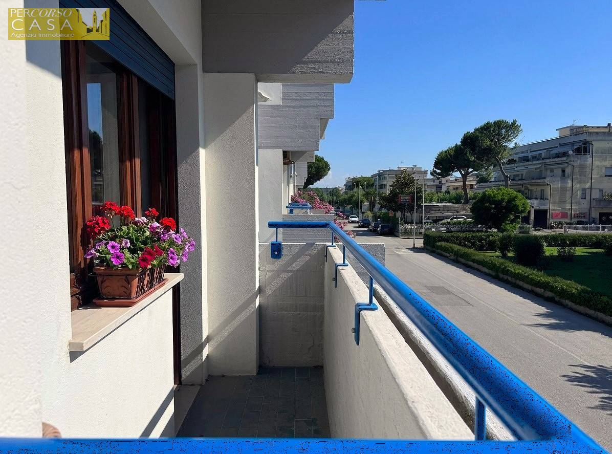 Appartamento in vendita a Martinsicuro, Villa Rosa