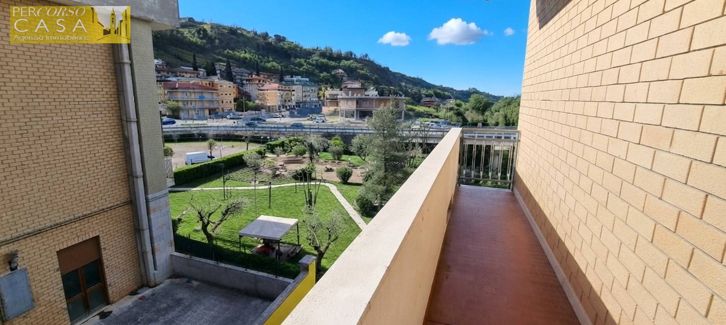 Appartamento in vendita a Montorio al Vomano