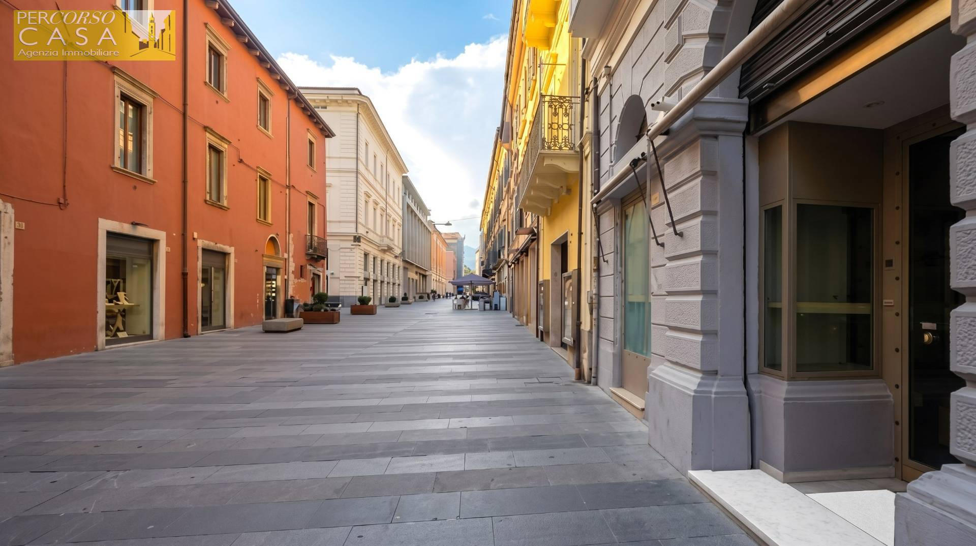 Locale Commerciale in affitto a Teramo