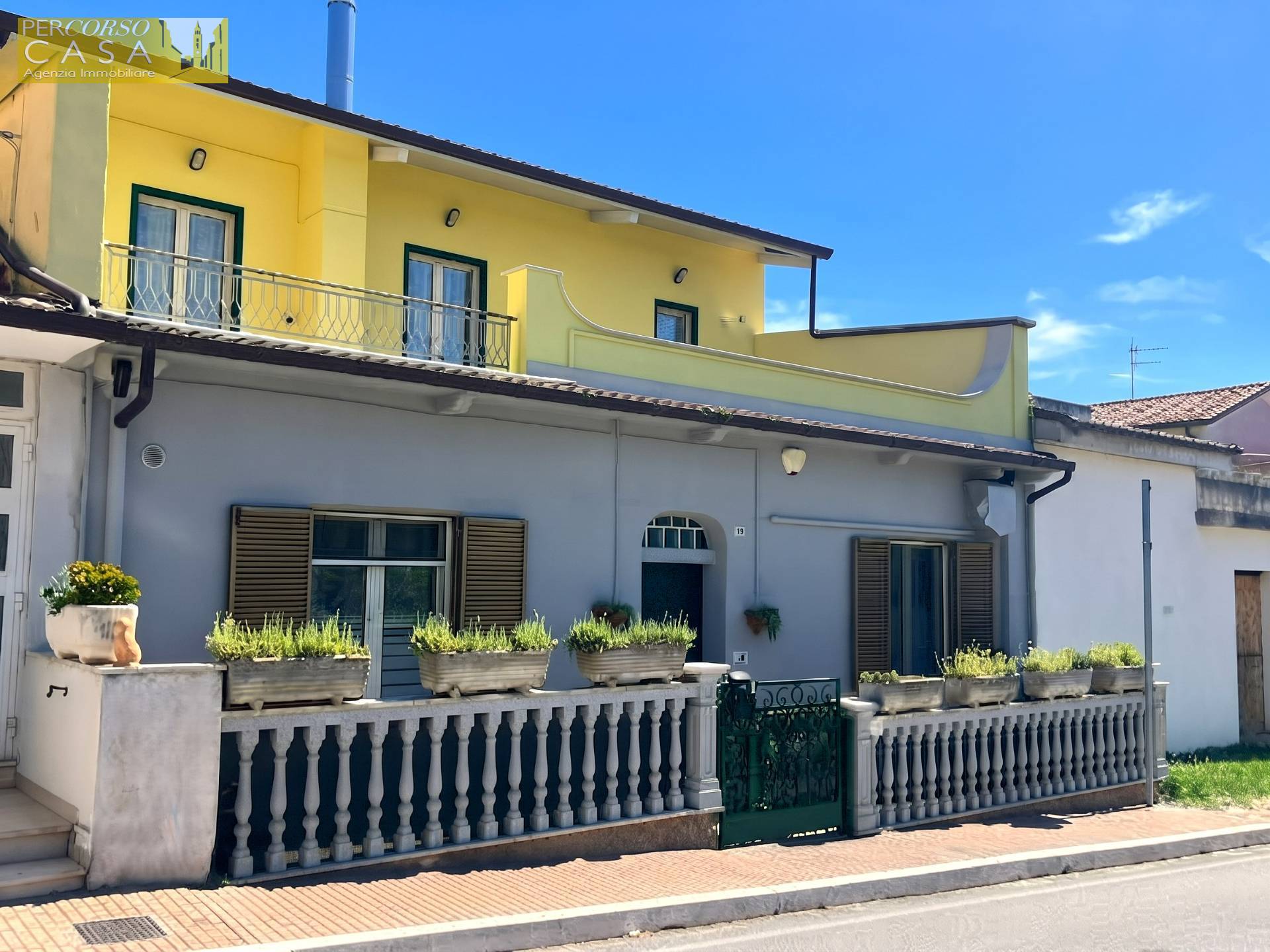 Appartamento in vendita a Nereto