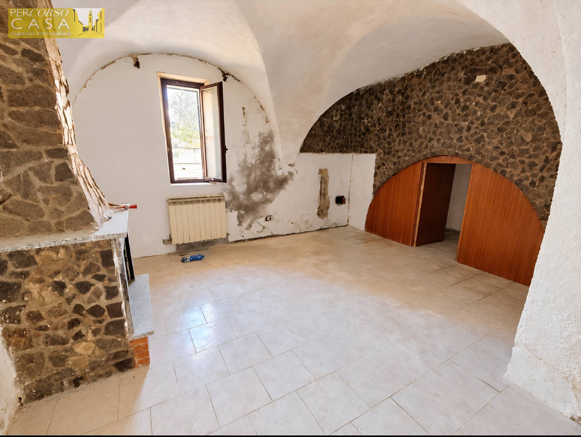 Appartamento Indipendente in vendita a Teramo, Centro
