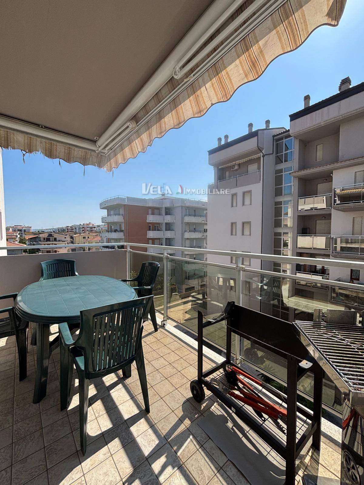 Appartamento in vendita a Alba Adriatica, Zona Mare