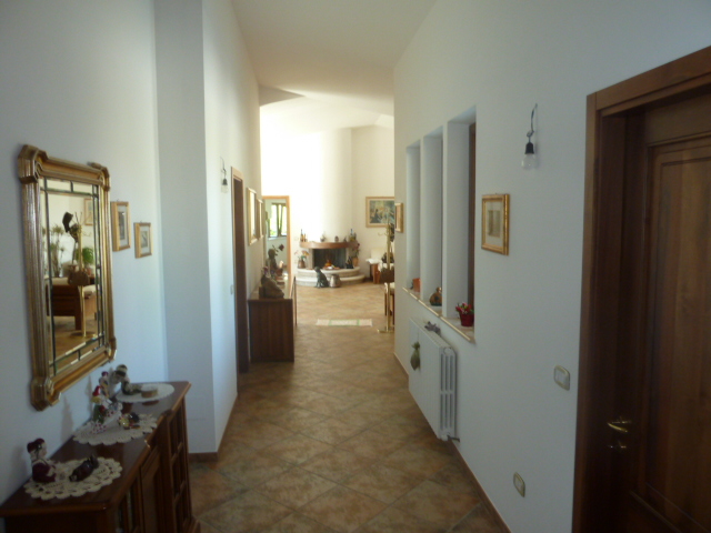 Villa in vendita a Monteprandone, RESIDENZIALE COLLINARE