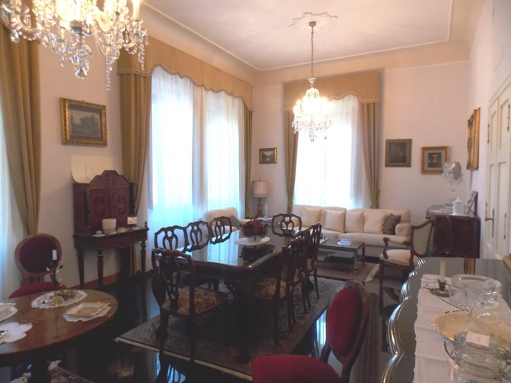 Appartamento in vendita a San Benedetto del Tronto, Centro