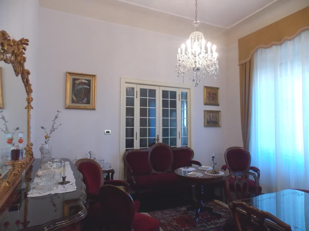 Appartamento in vendita a San Benedetto del Tronto, Centro