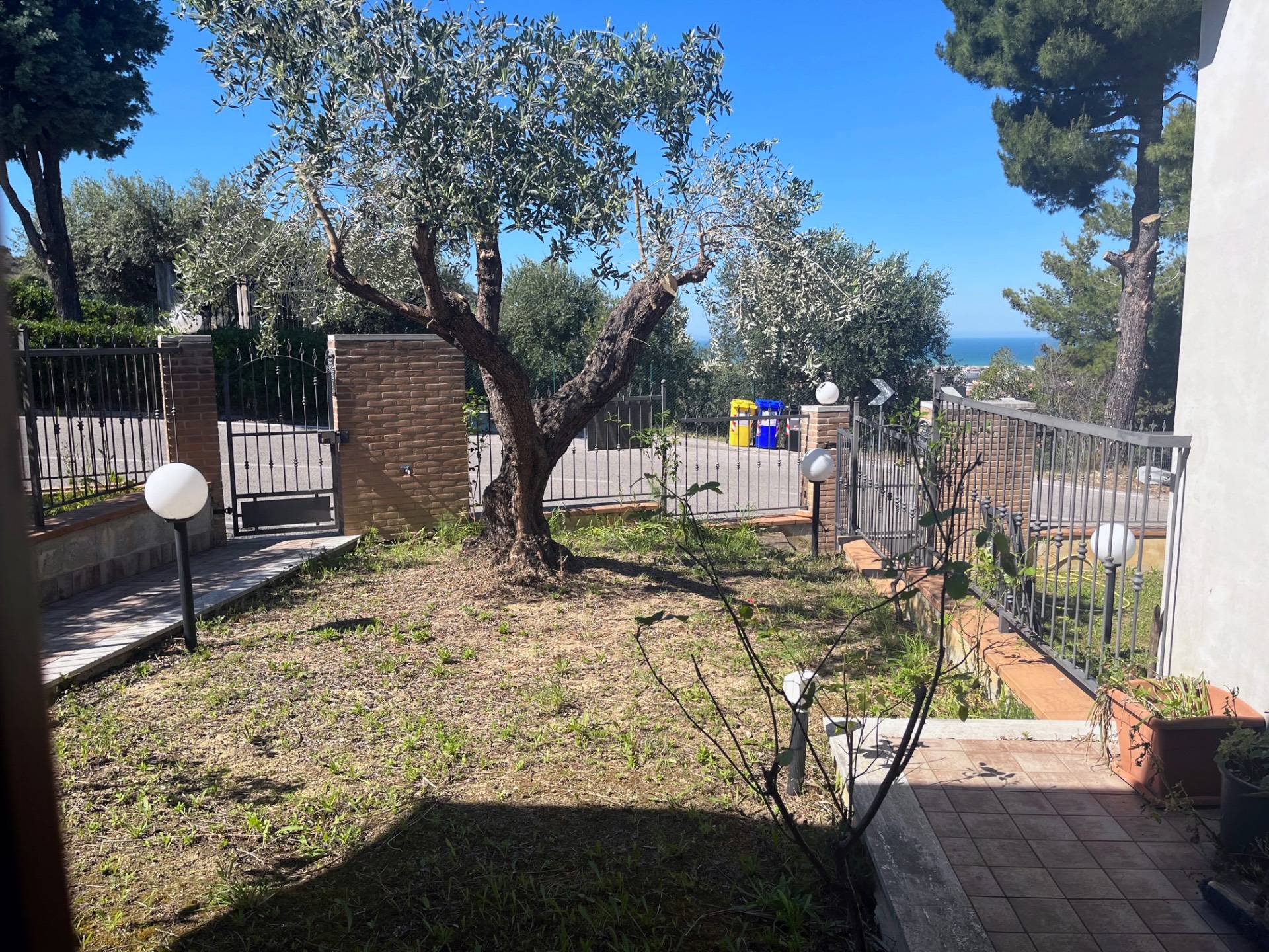 Villette a schiera in vendita a San Benedetto del Tronto, Santa Lucia