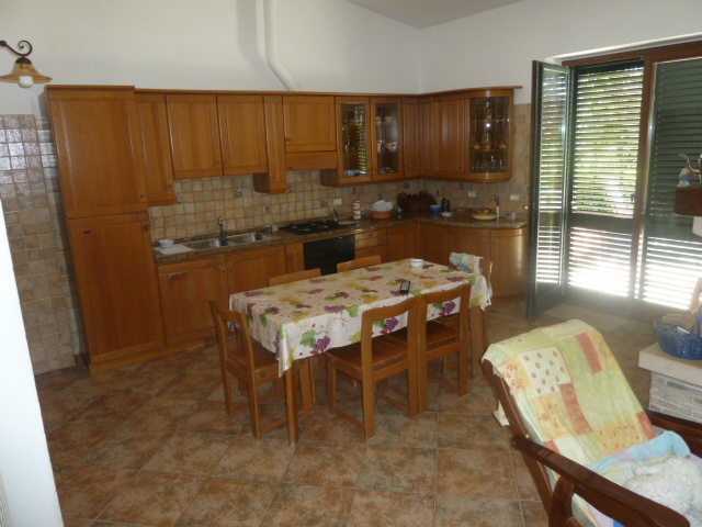 Villa in vendita a Monteprandone, RESIDENZIALE COLLINARE