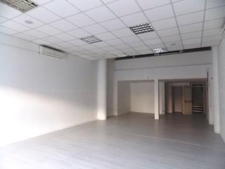 Locale commerciale in vendita a San Benedetto del Tronto, Porto D'Ascoli Centro