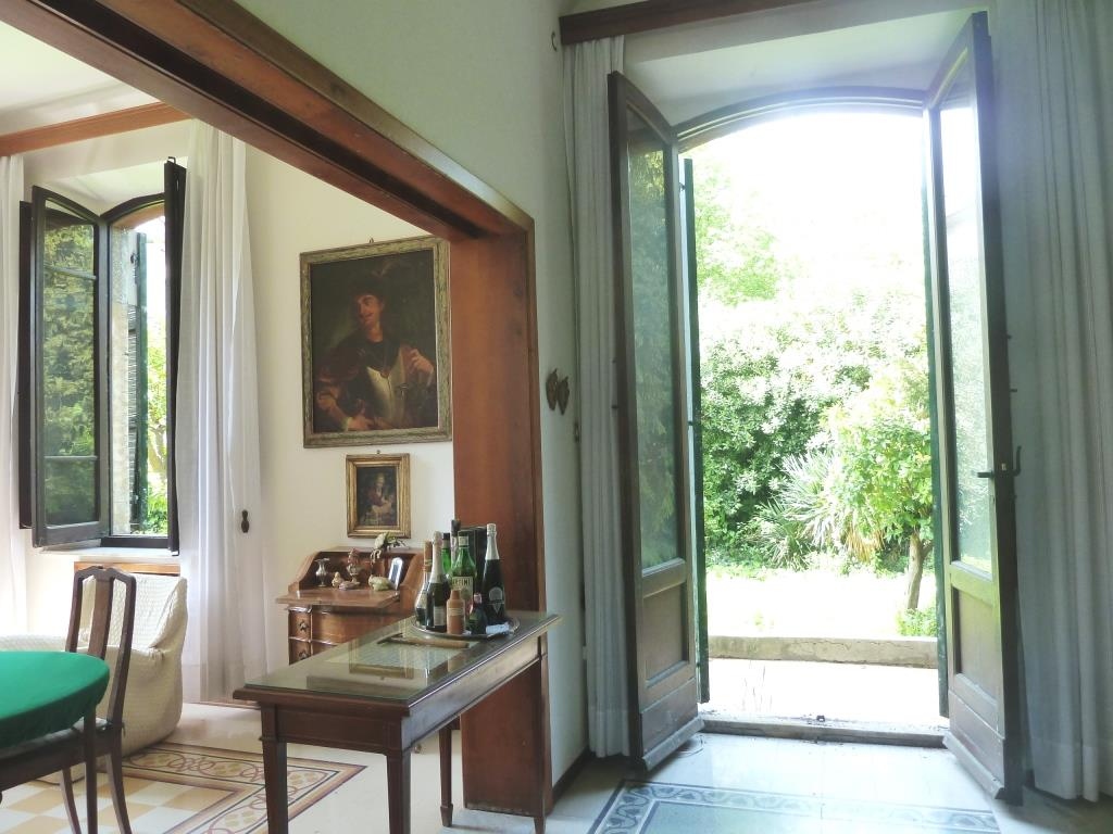 Villa in vendita a San Benedetto del Tronto, Santa Lucia