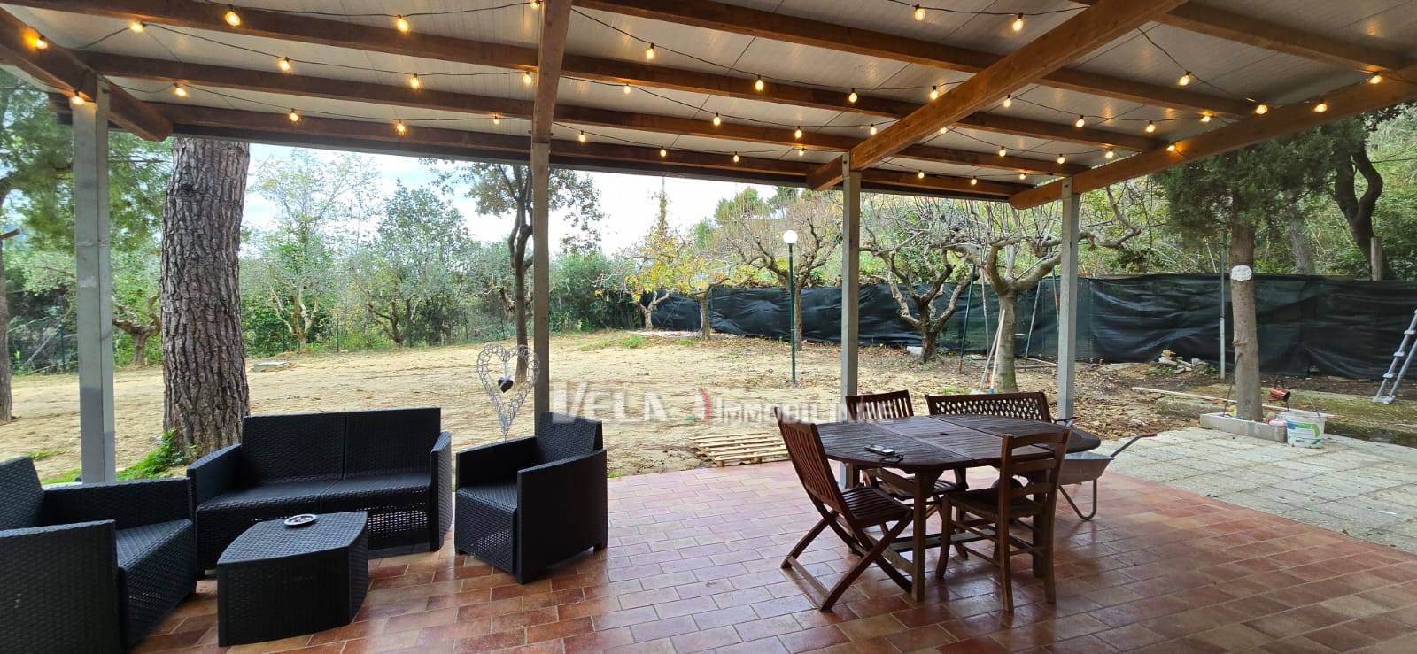 Villino in vendita a San Benedetto del Tronto, Ponterotto