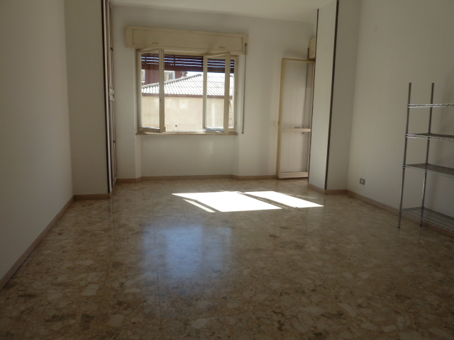 Appartamento in vendita con posto auto scoperto a San Benedetto del Tronto - torrente albula - 01