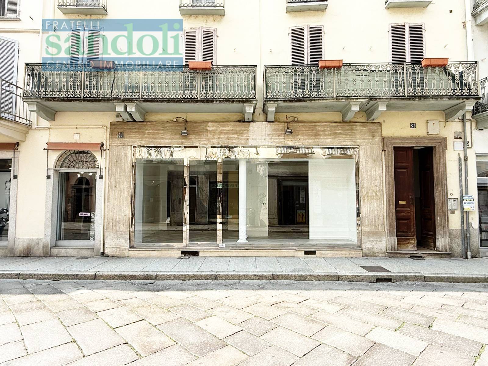 Negozio-Ufficio in affitto a Vercelli, Centro