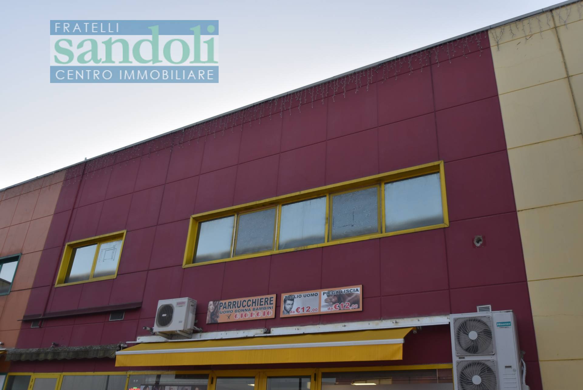 Ufficio in vendita a Santhi