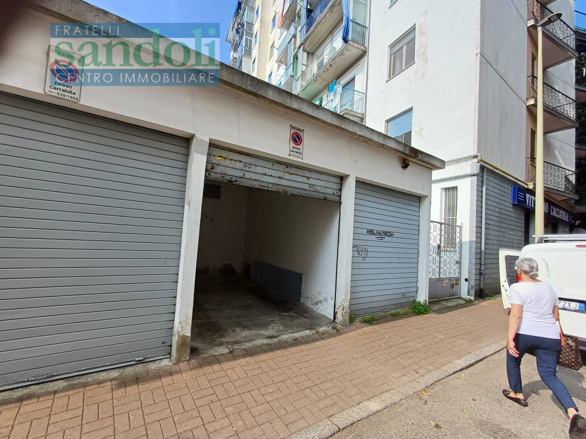 Box in vendita a Vercelli, Viale Rimembranza