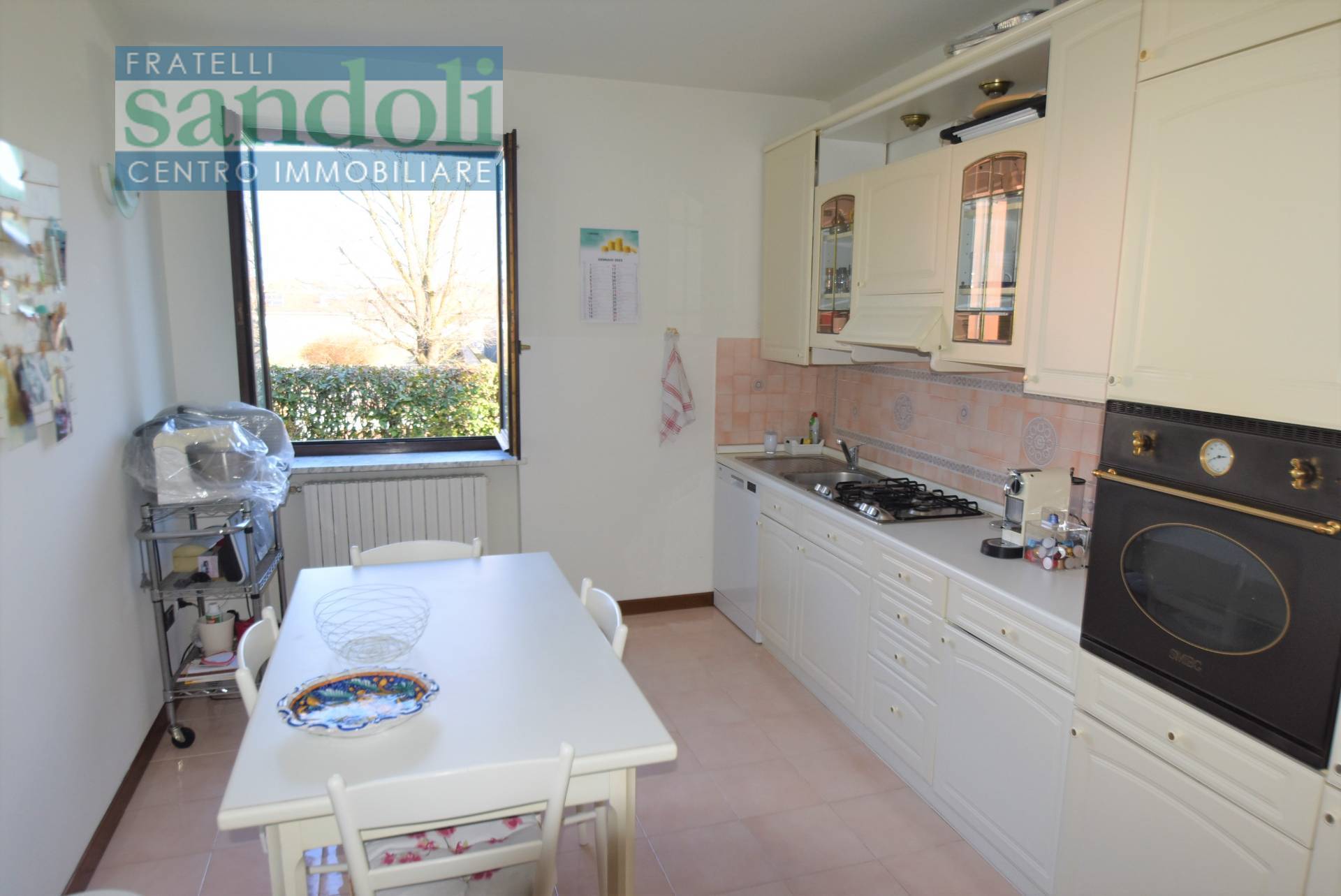 Appartamento in vendita a Caresanablot, Paesi