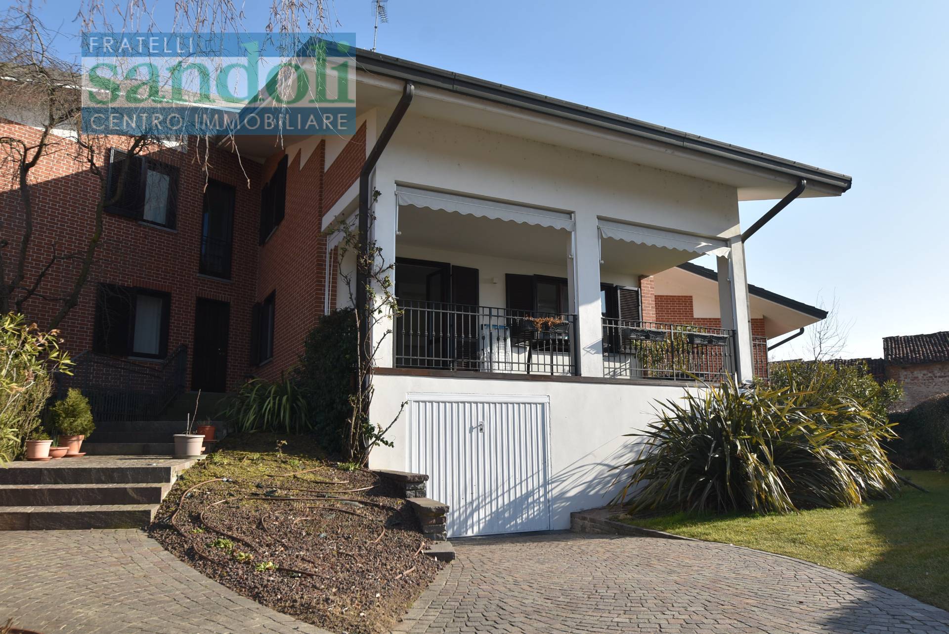 Appartamento in vendita a Caresanablot, Paesi