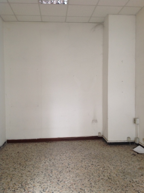 Negozio-Ufficio in affitto a Vercelli, Semicentro
