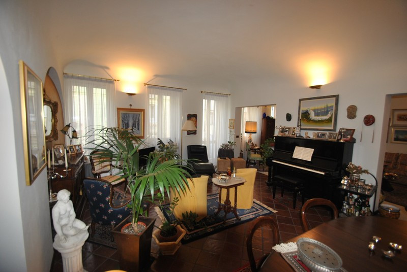 Appartamento in vendita a Vercelli, Centro