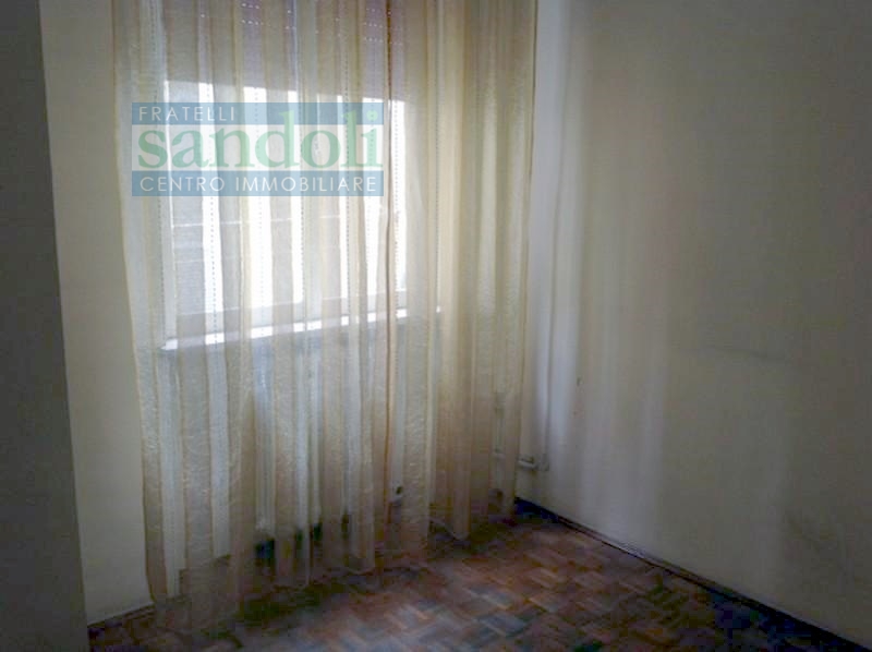 Ufficio in vendita a Vercelli, Centro