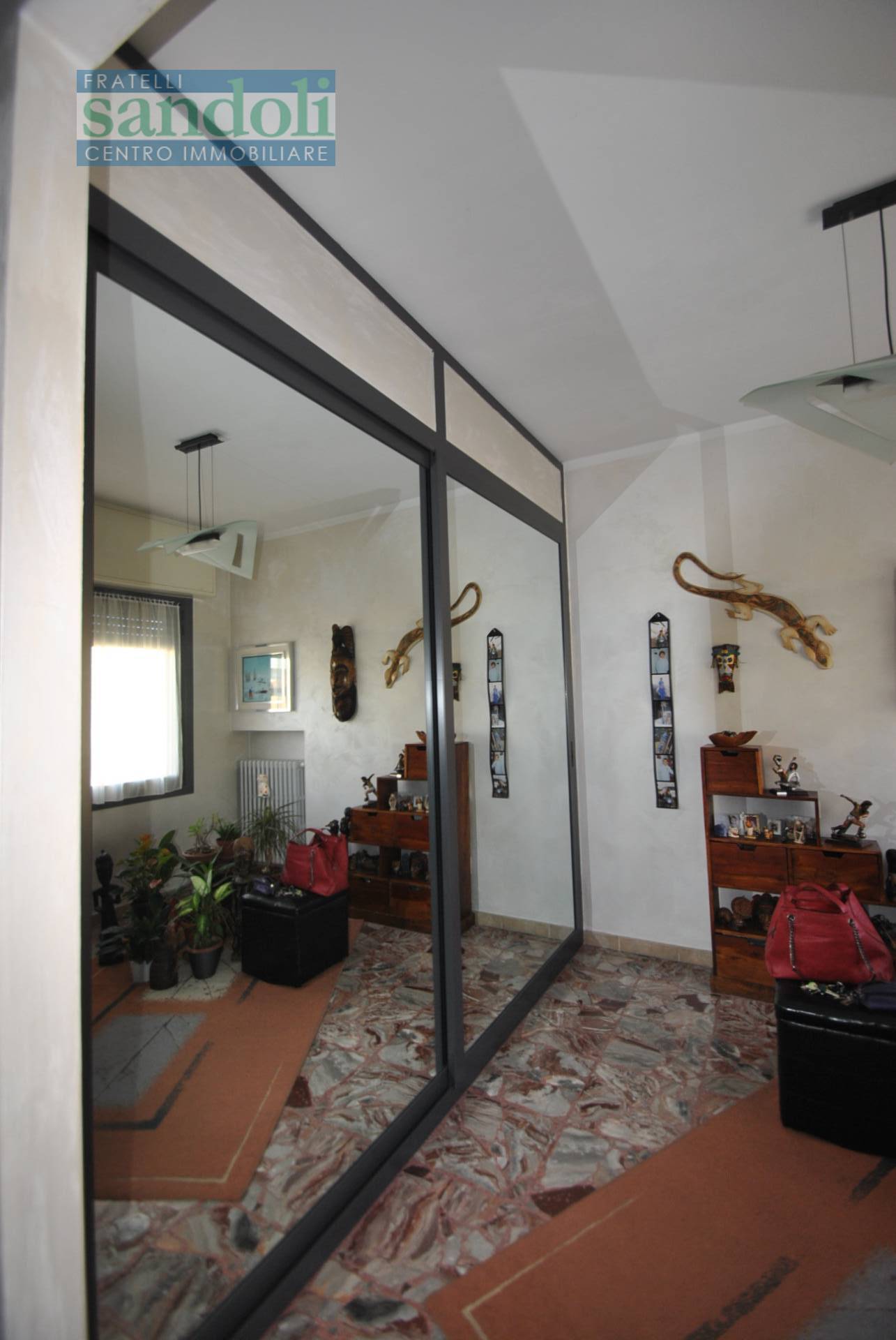 Indipendente in vendita a Vercelli, Porta Torino