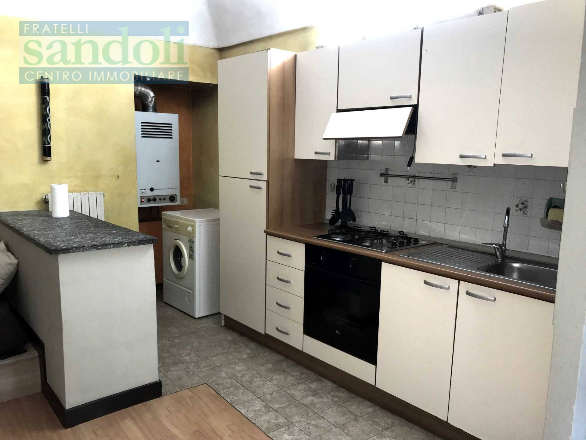 Appartamento in vendita a Vercelli, Centro