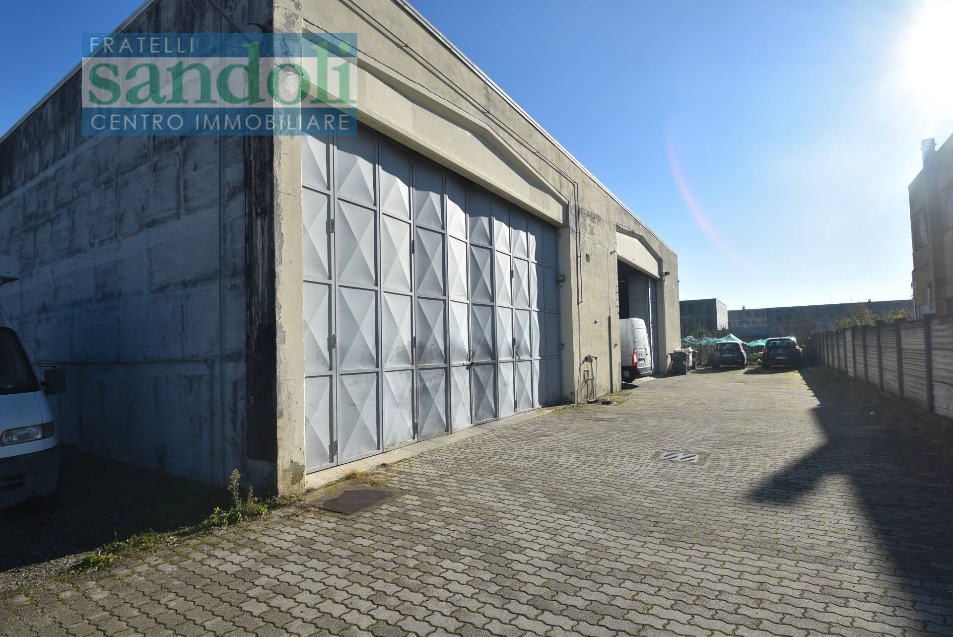 Capannone in vendita a Vercelli, Porta Torino