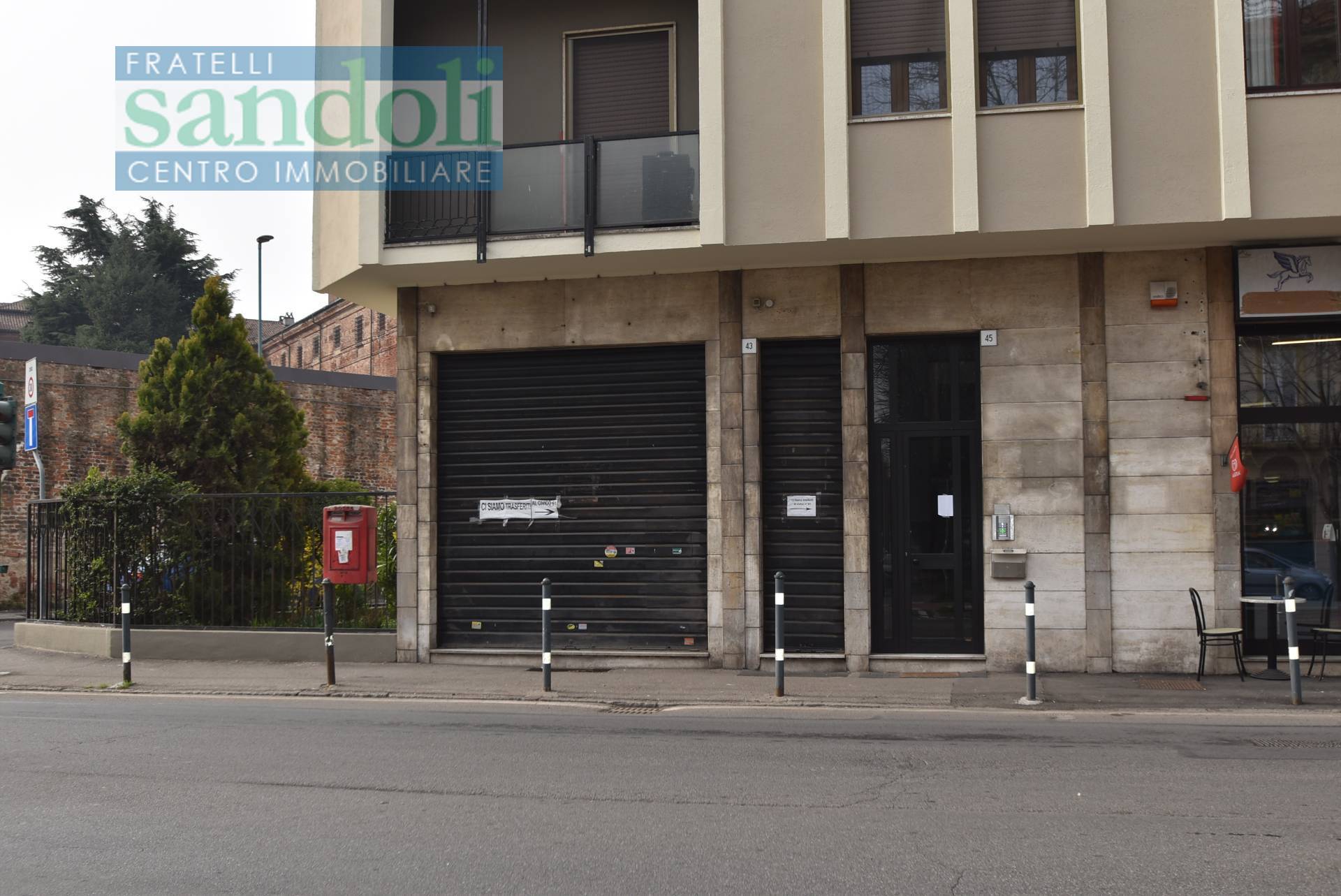 Negozio-Ufficio in affitto a Vercelli, Corso Italia