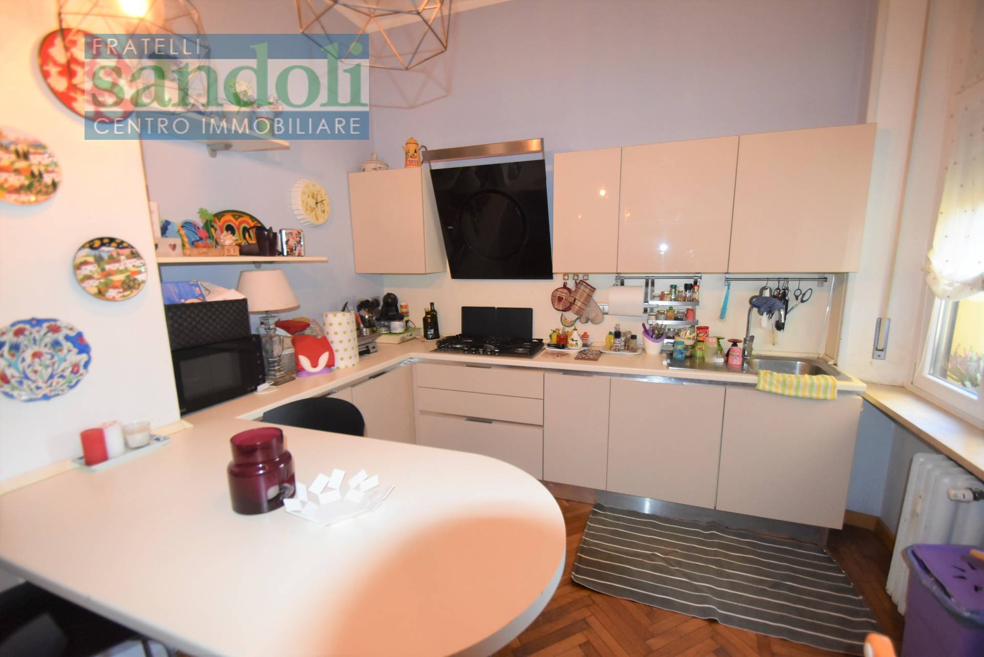 Appartamento in vendita a Vercelli, Centro