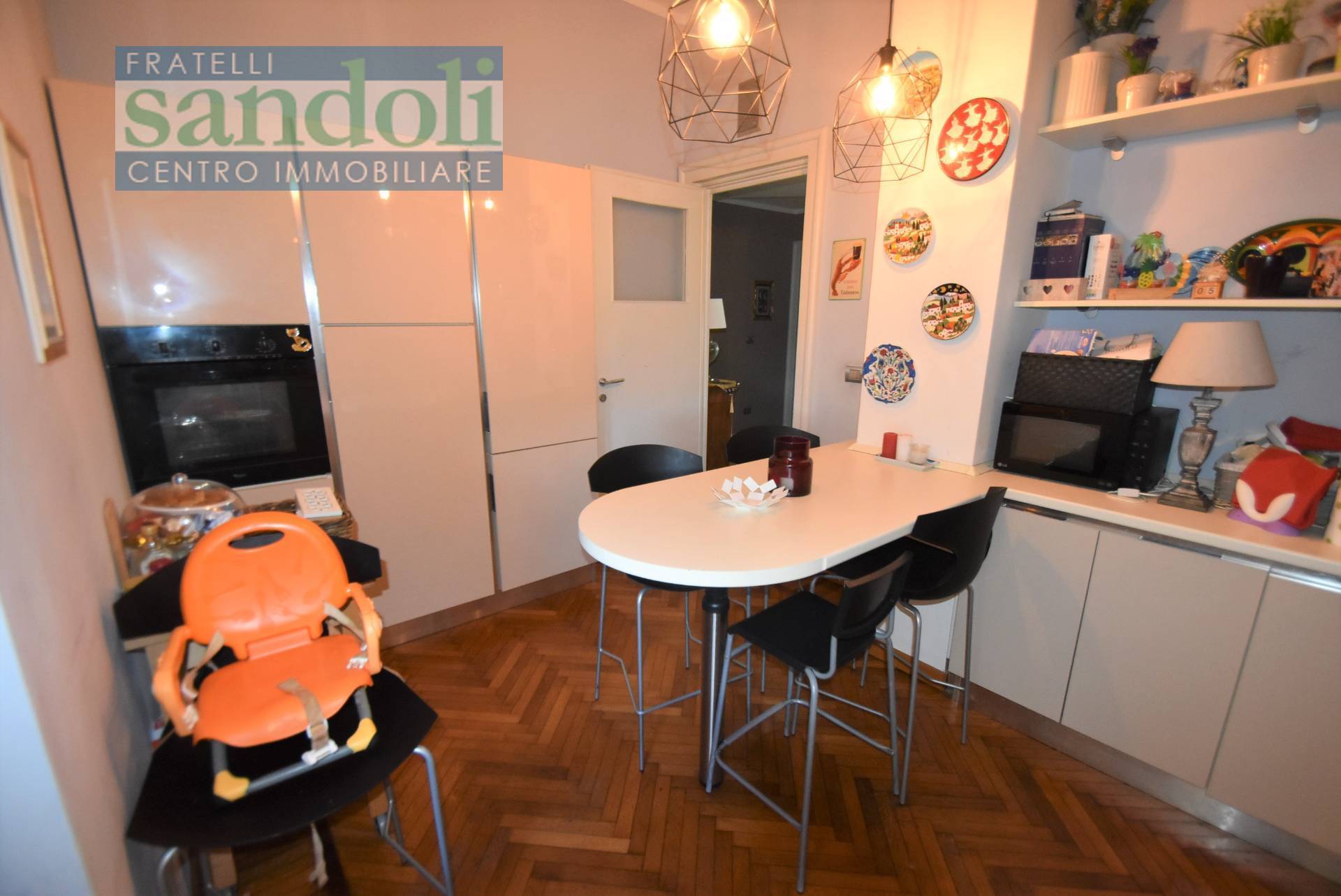 Appartamento in vendita a Vercelli, Centro