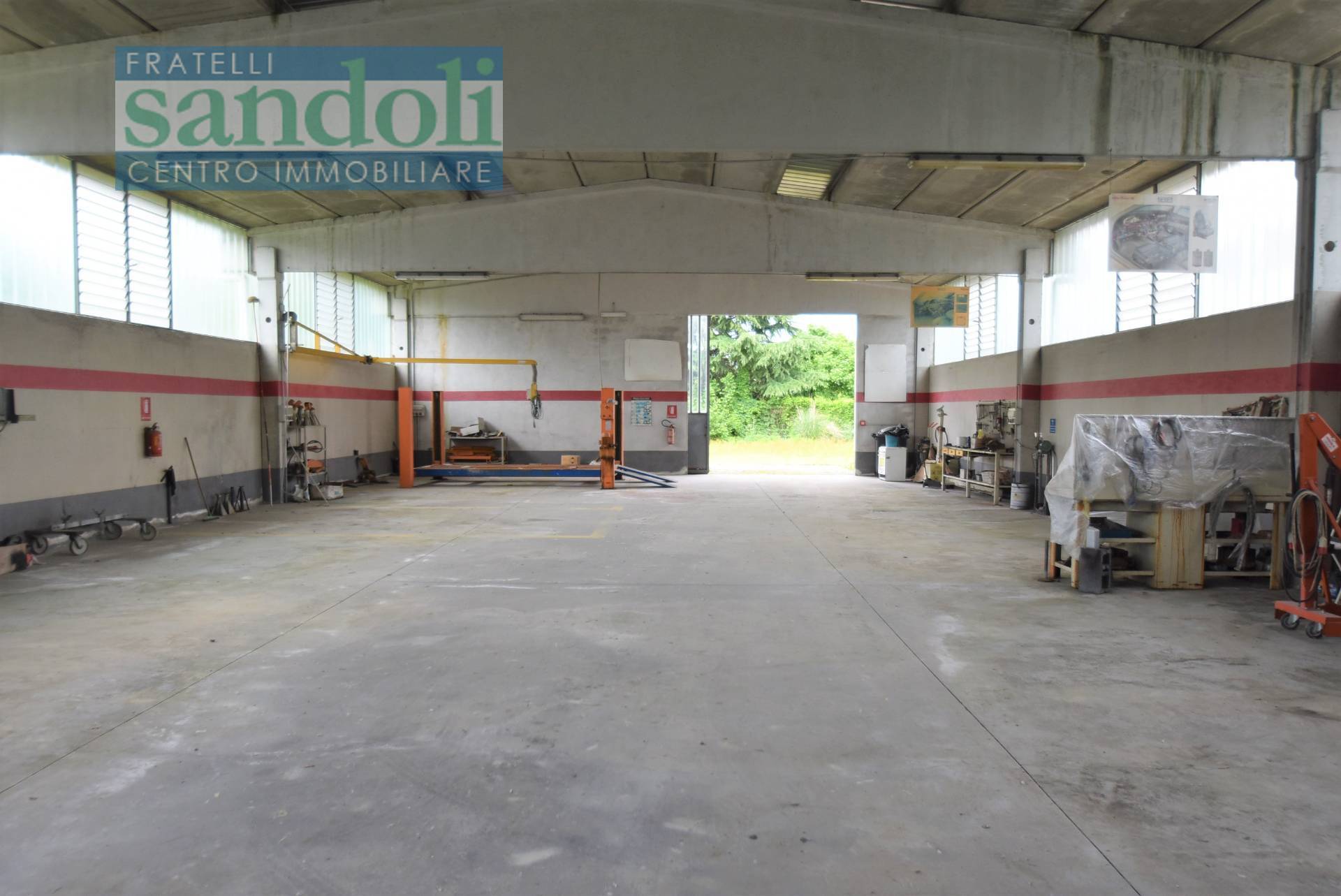 Capannone in vendita a Olcenengo, Paesi