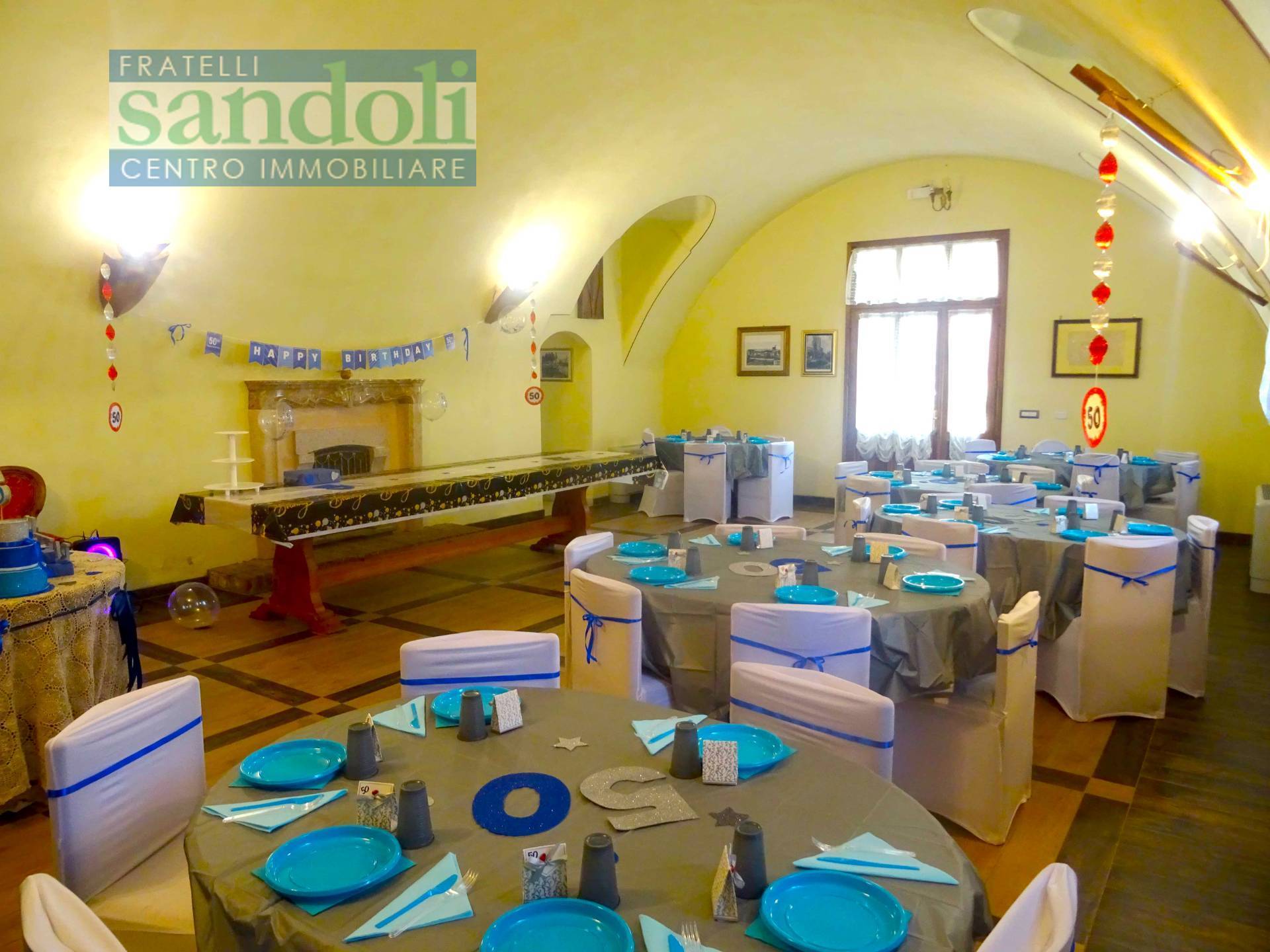 Castello in vendita a Casanova Elvo