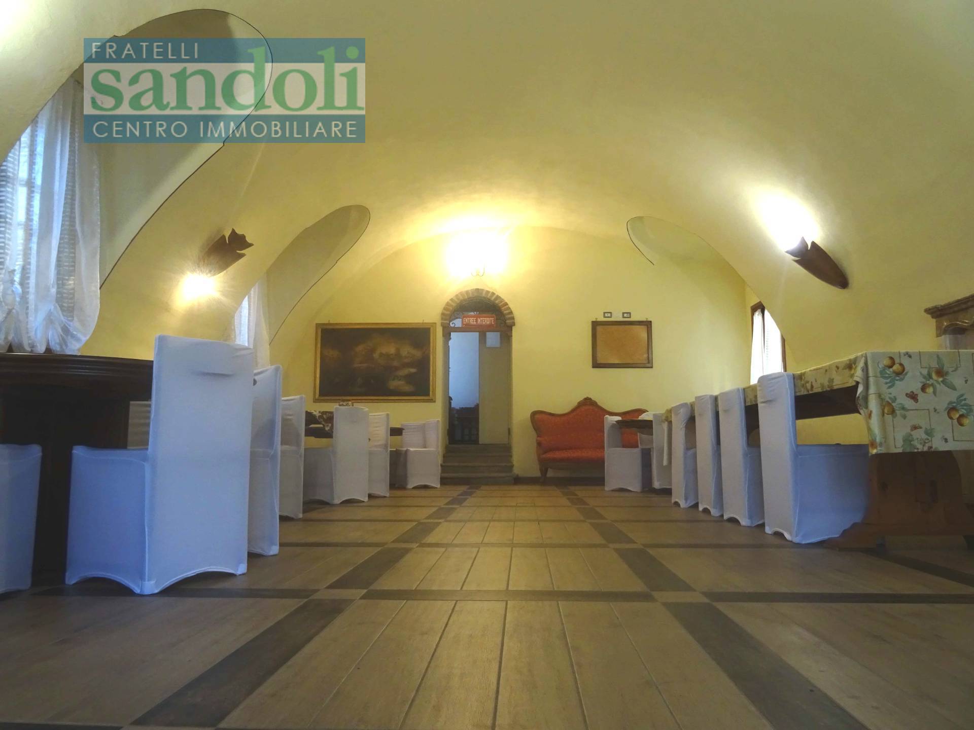 Castello in vendita a Casanova Elvo